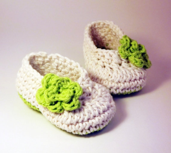 Antique Ivory Ballet Style Crochet Booties With Lime Green Rose