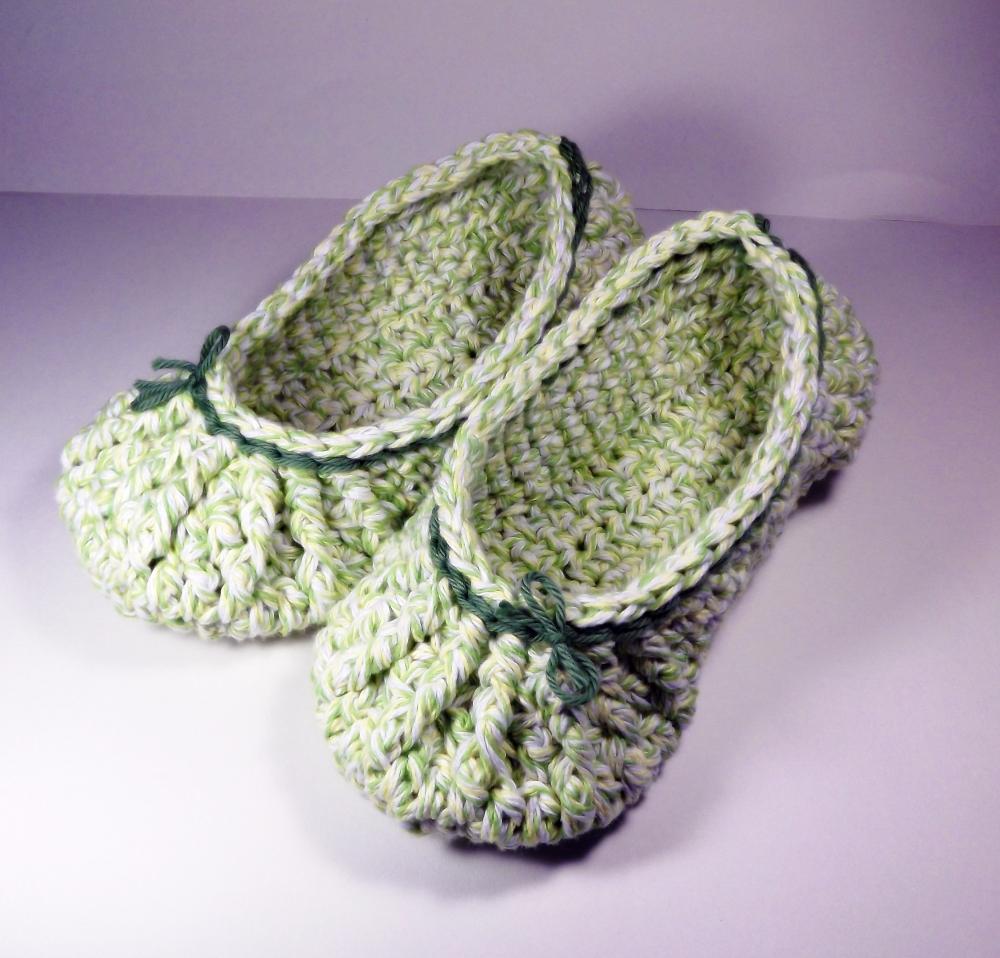 Women's House Shoes, Slippers, Green With Bow Trim